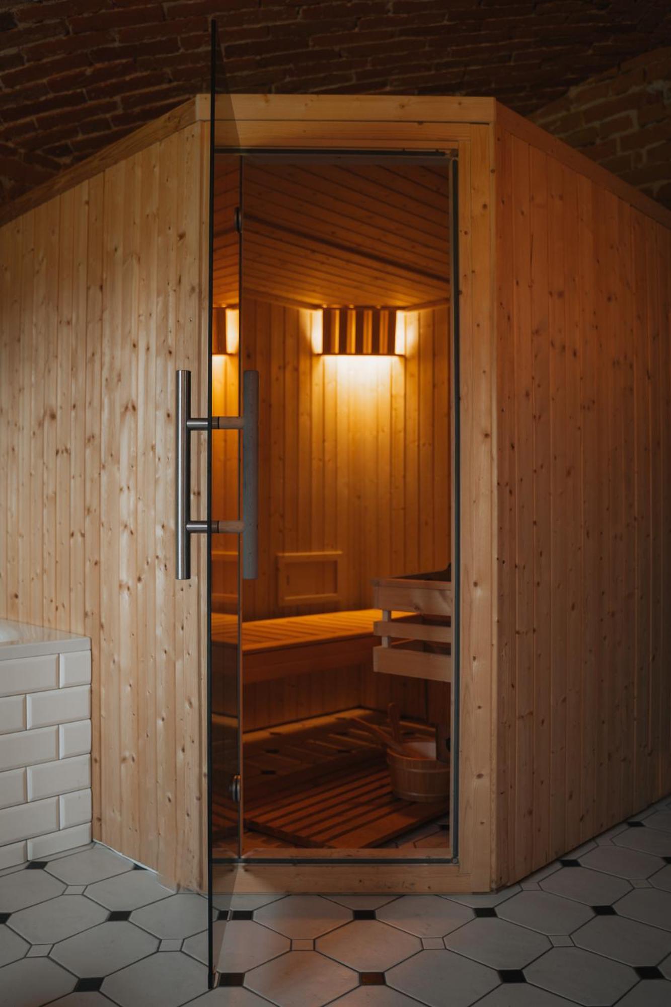 Folwark Wielka Wies - Palac Pod Debem Glowczyce エクステリア 写真